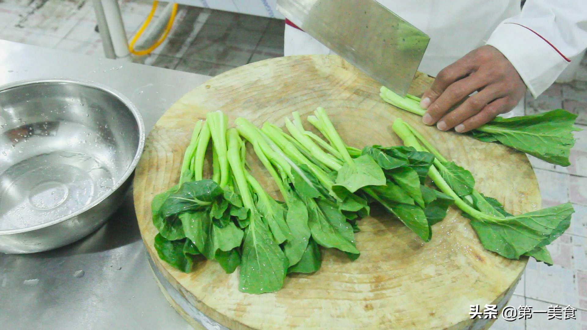 图片[2]-白芍菜心做法  做法简单 清脆可口不油腻 开胃又营养-起舞食谱网