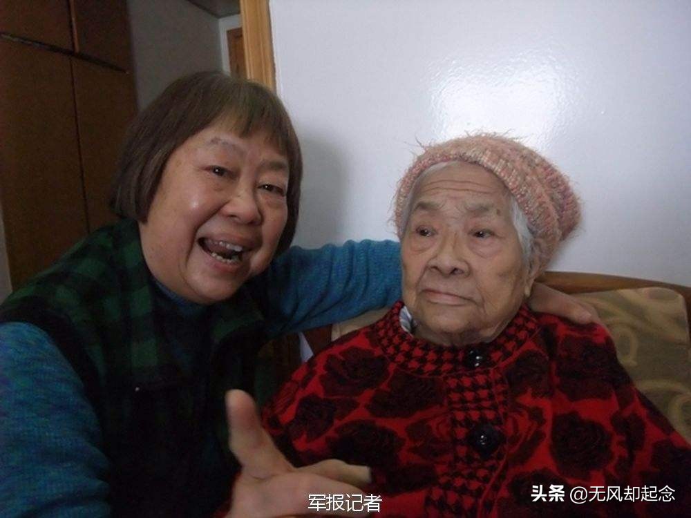 她是红军总教头，善使双枪还千杯不醉，享年103岁，丈夫更厉害