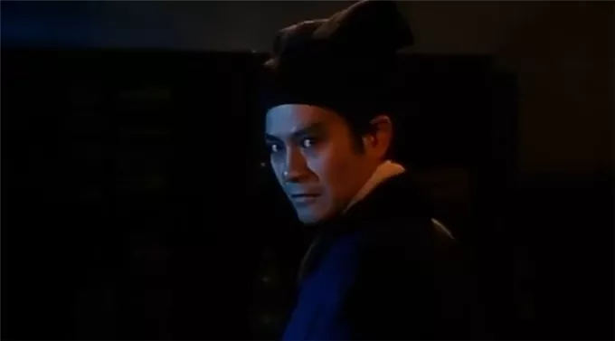 上映6天被下线,洪金宝这部恐怖片生不逢时,被埋没了20多年