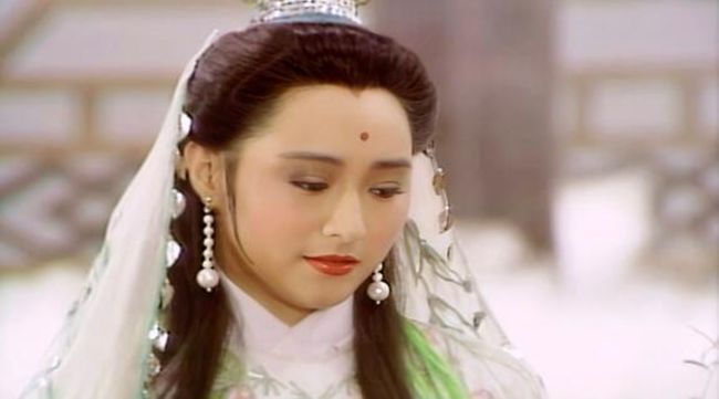 白素贞不知，为啥法海放着那么多妖不捉偏盯着她和官人？至今才懂