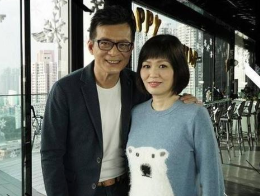 2020年末，回顾10位离世的港台名人，躲过疫情却