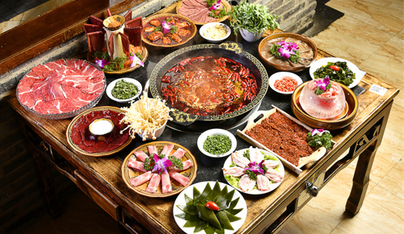 原材料价格上涨，火锅店老板如何应对吸引顾客？