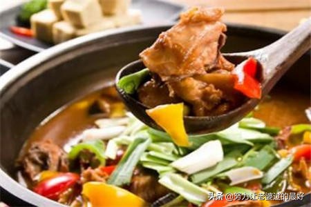 三种简单又好吃的冻豆腐做法