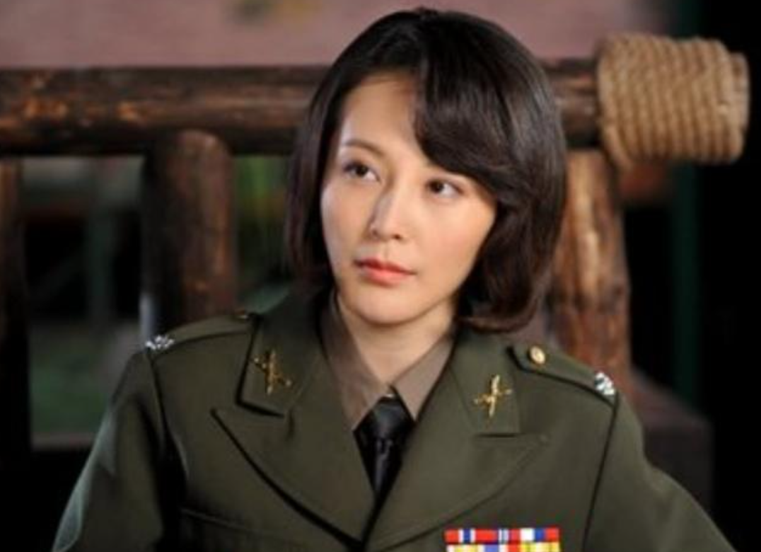 1969年国庆，美国派女特务刺杀毛主席，却被我党特工用美男计拿下