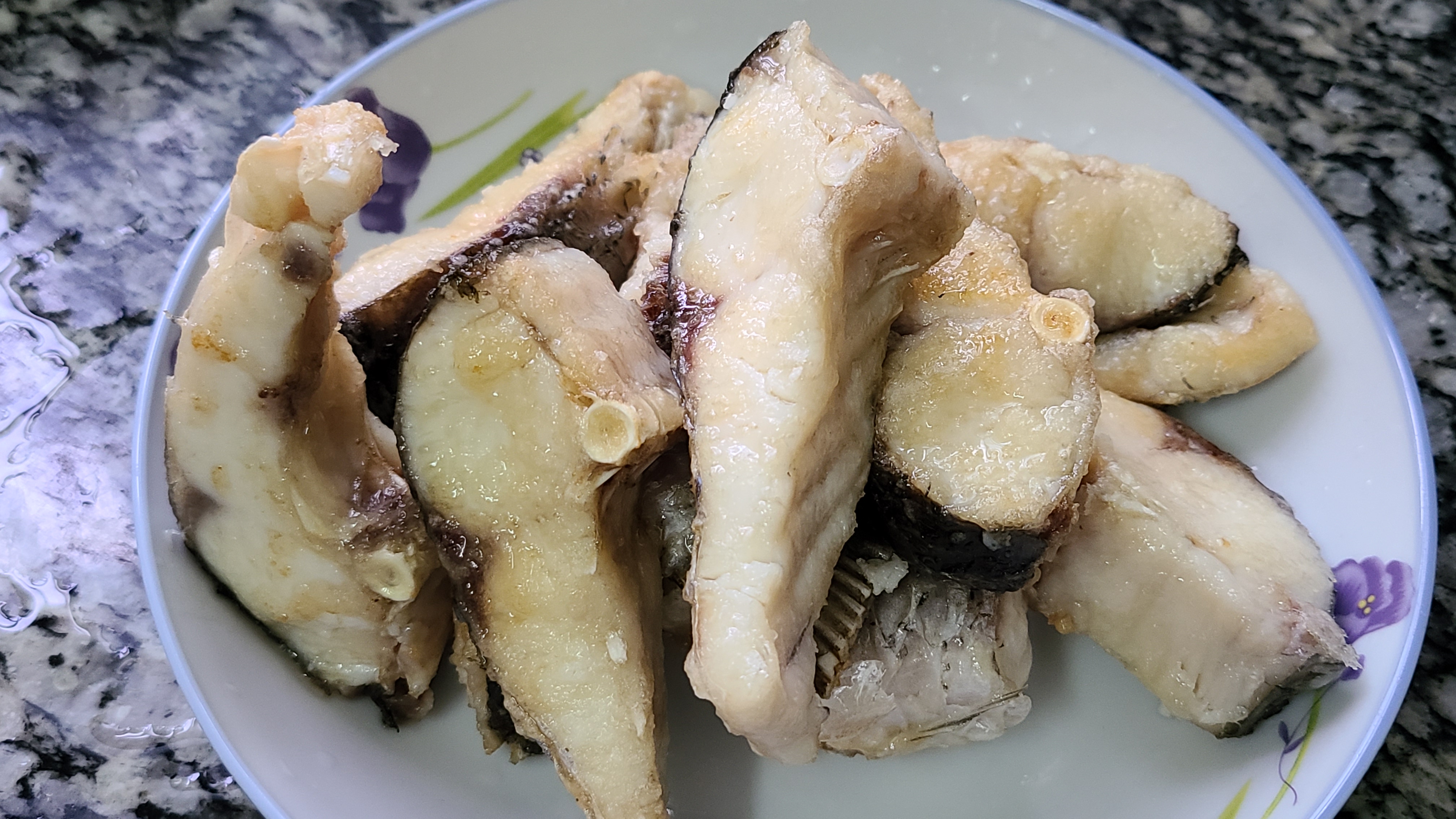 鱼肉我最爱这种做法，香味浓味道好，好吃又下饭，看着都想吃