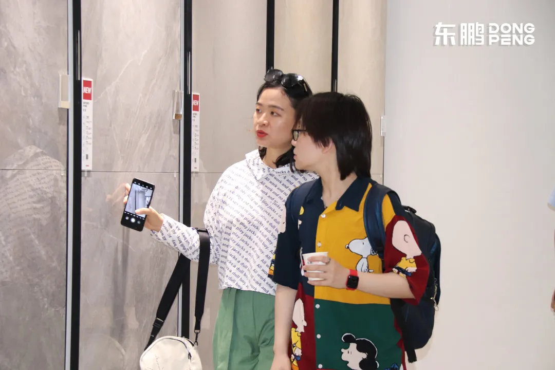 品牌快讯|吴晓波频道团队走进东鹏,探索民族企业新动能