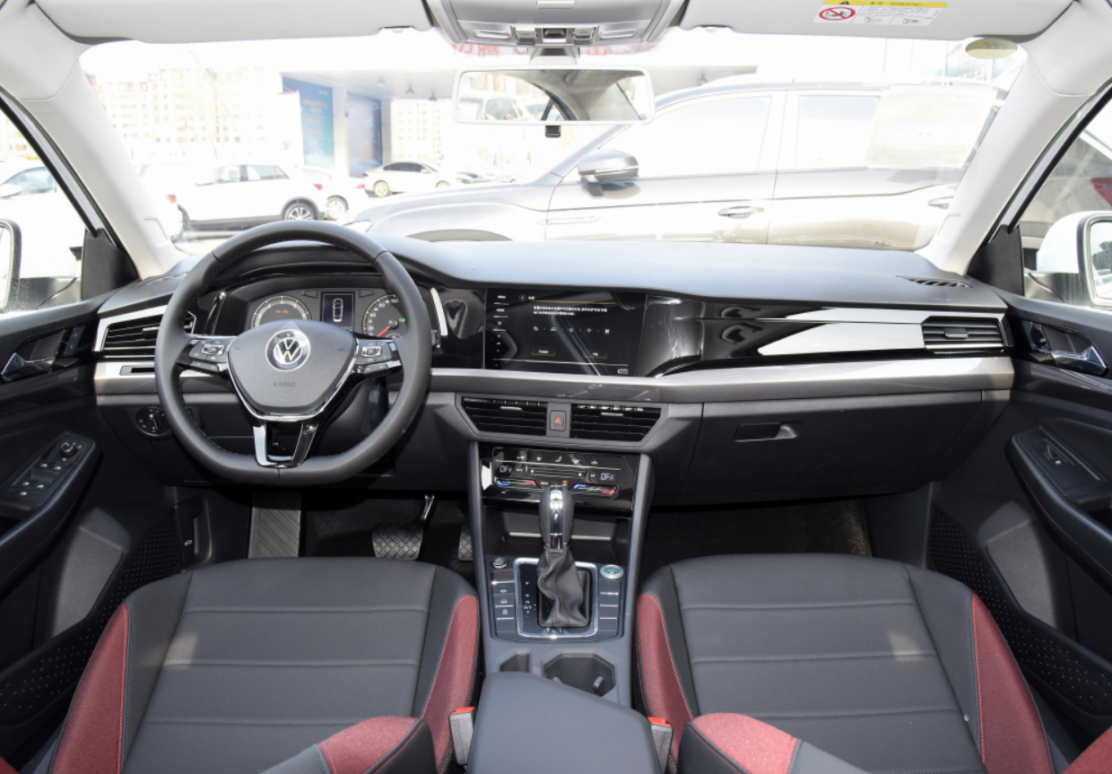 十万元家用车选择多，宝来是你想要的车么