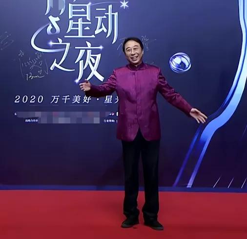 星动之夜红毯：章子怡法令纹抢镜，关晓彤冷艳公主，肖战走雅痞风