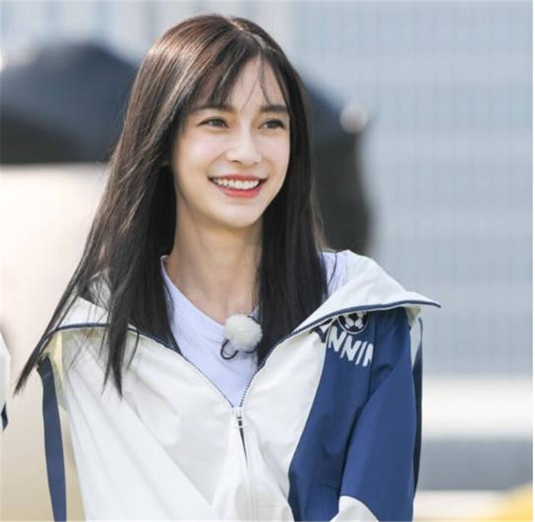 有种“发育过猛”叫小海绵，三岁个头已到杨颖