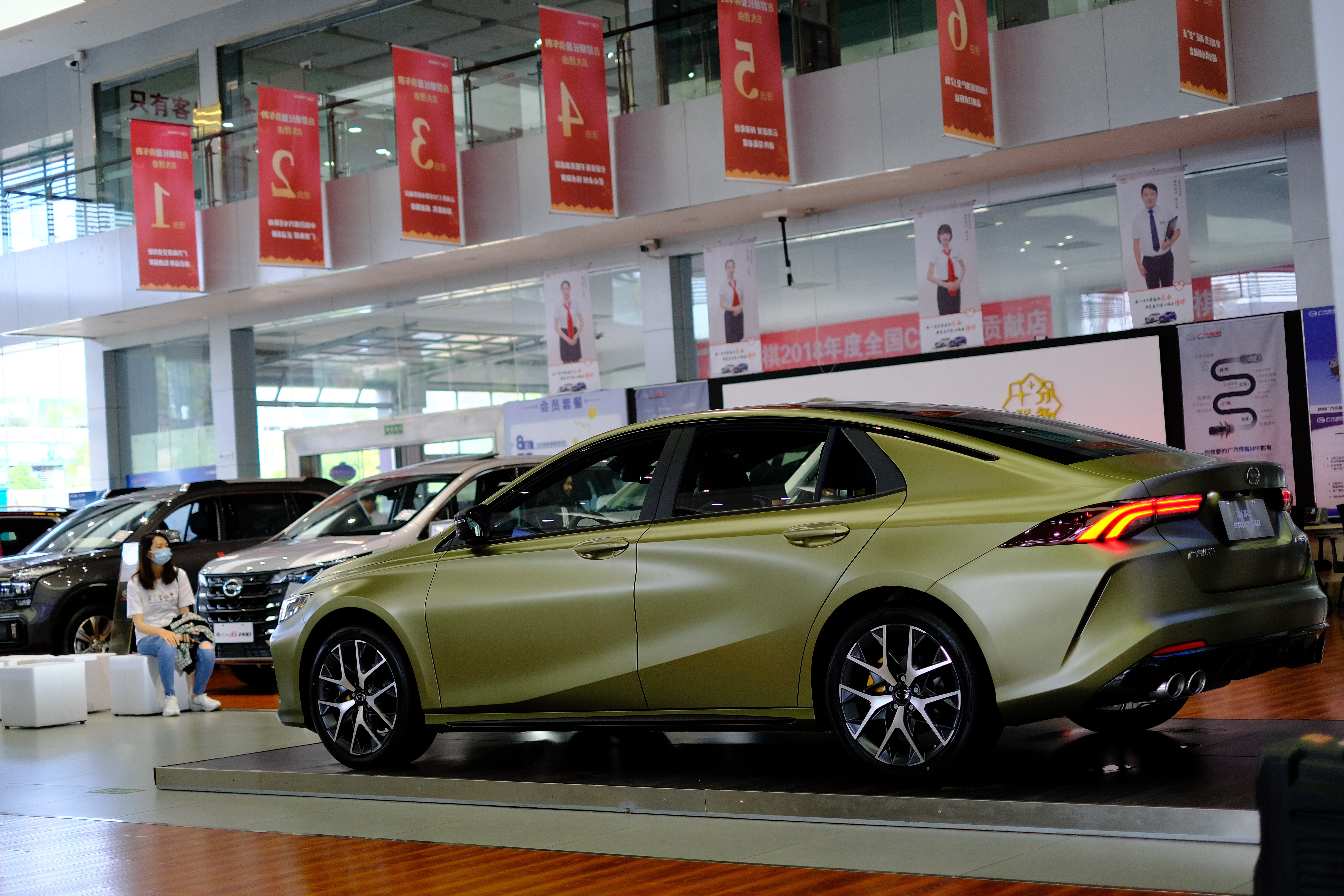 轿跑新势力 传祺"影豹"实拍 新车将亮相昆明车展