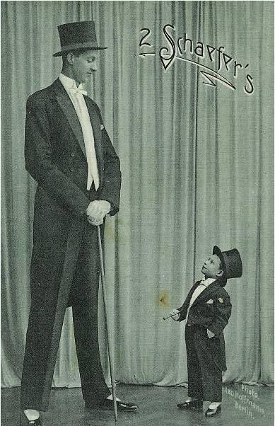 二战最萌身高差：1.6米英国兵抓到2.3米德国兵，