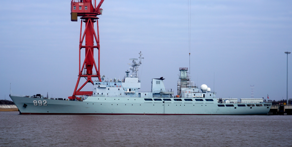 试验舰＝要装备 中国海军新武器统统经过他验收 最新雷达出现了