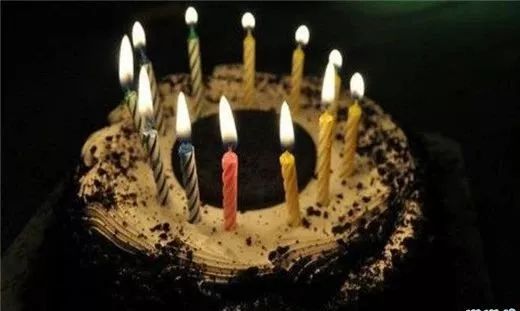 朋友圈生日快乐祝自己的话配图说说 低调的祝自己生日快乐图片