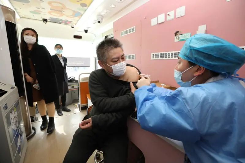 Zhang Wenhong: Vaccine opens only channel afresh into the world! Shanghai head " vaccinal and vaccinal car " enable today