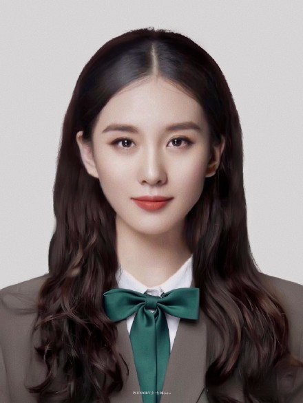 女星的韩国证件照，杨幂乍一看成了娜扎，刘诗诗就是大学生既视感