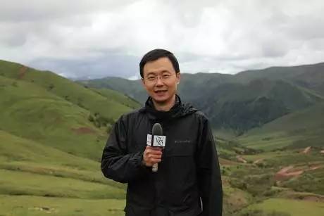 24岁进央视，32岁火炬手，娶BTV花旦春妮，“新国脸”刚强逆袭记