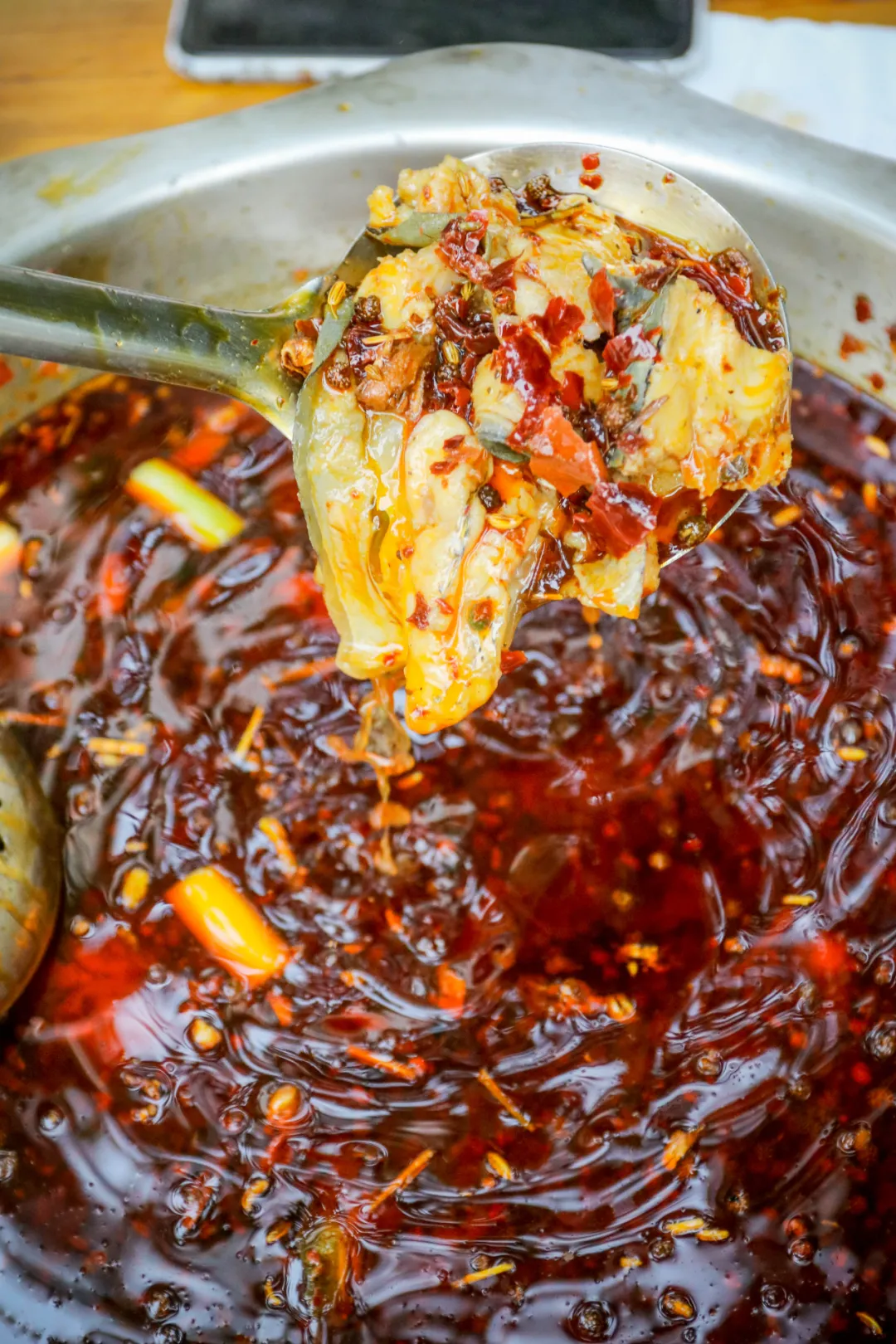 老成都人都认证的美食！麻辣烫、冷锅鱼让你一