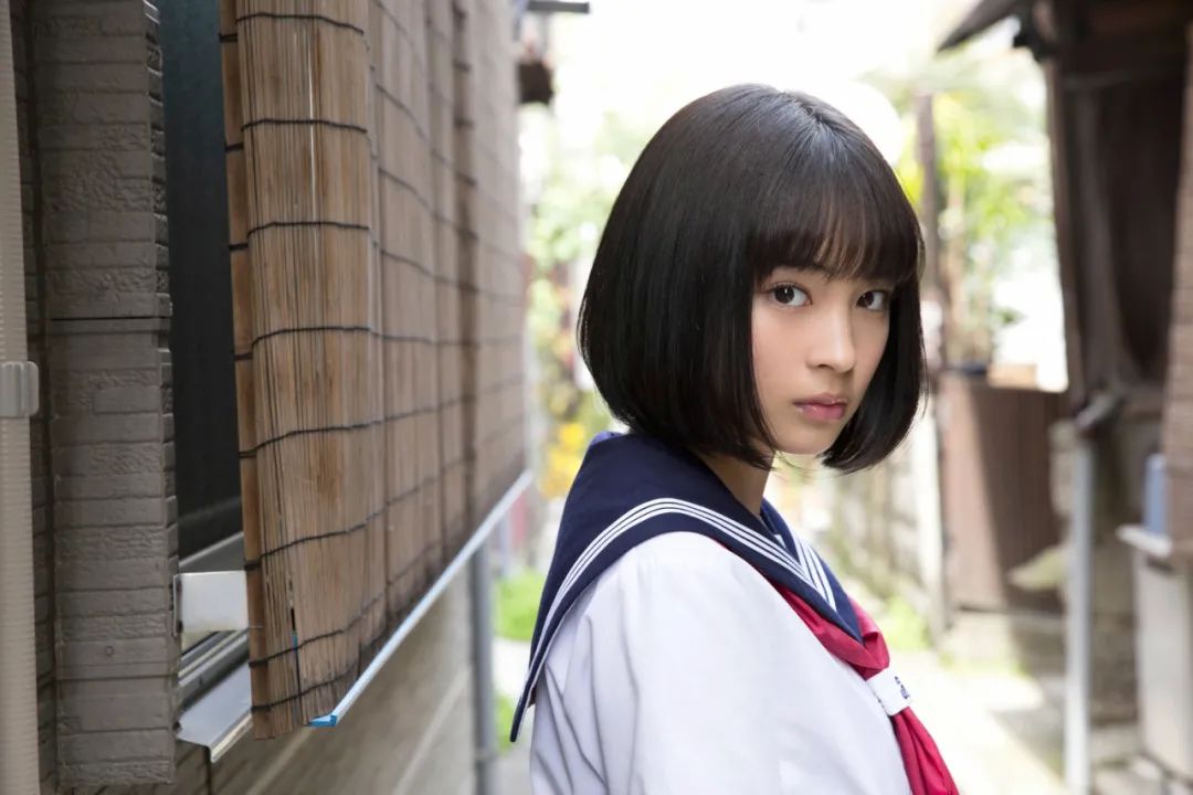 2021日本10大最美女明星，白石麻衣第1，石原里美仅第6，广濑玲第3图片