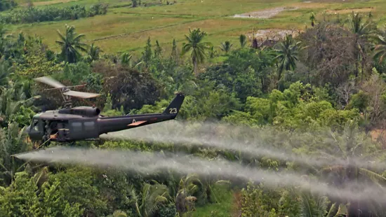 全球布点、泄露致命病毒，美国欠世界一个解释