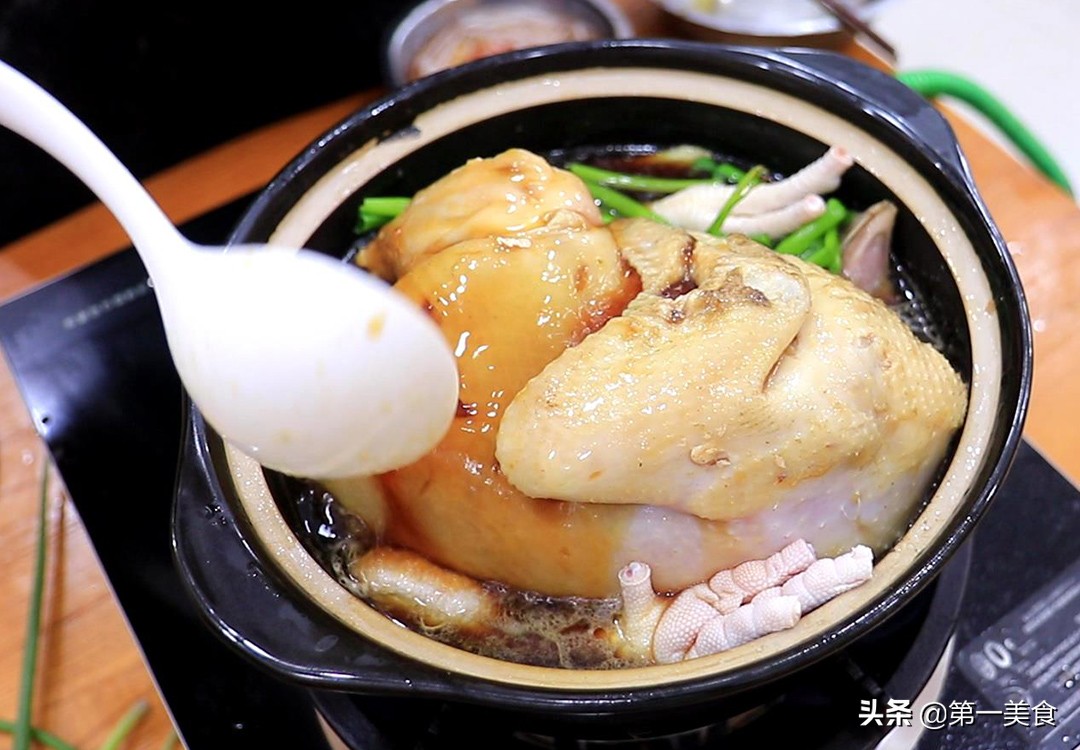 图片[6]-【砂锅炖鸡】做法步骤图 多加这一步 鲜香不油腻-起舞食谱网