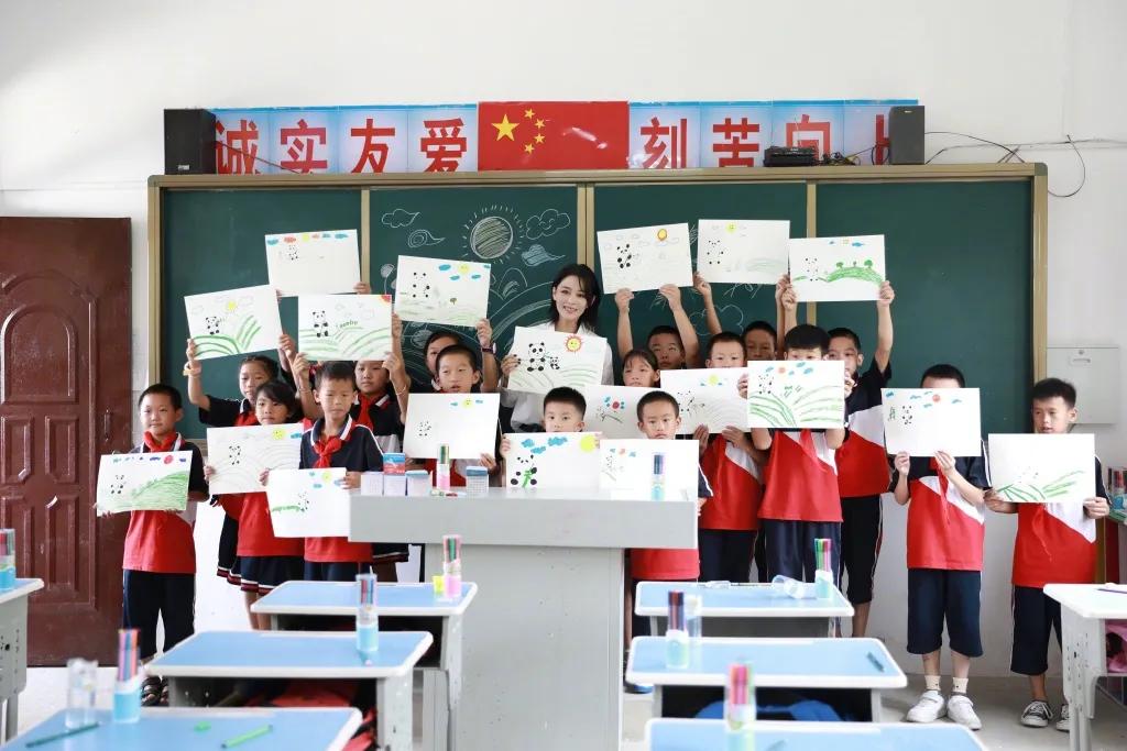 "Entire network is black " arrive " treasure girl " , besides marry pair of people, zhang Xin grants more do was opposite this thing