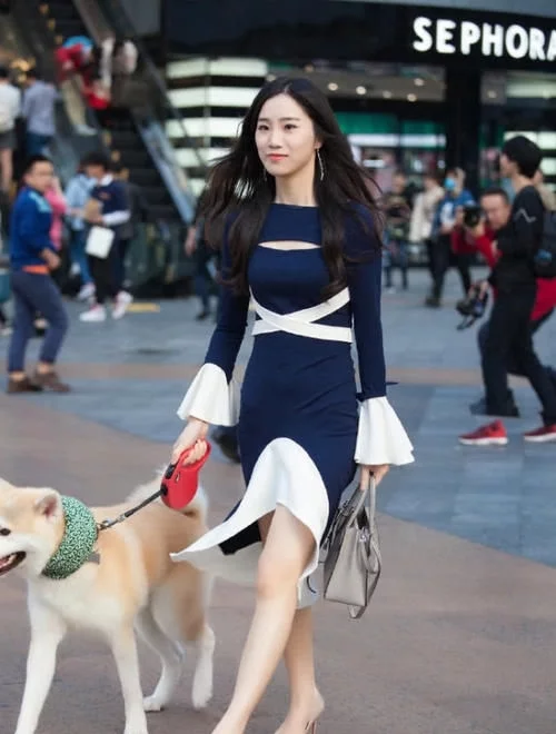 街拍：现在小姐姐都有大长腿的吗？第7个美女身