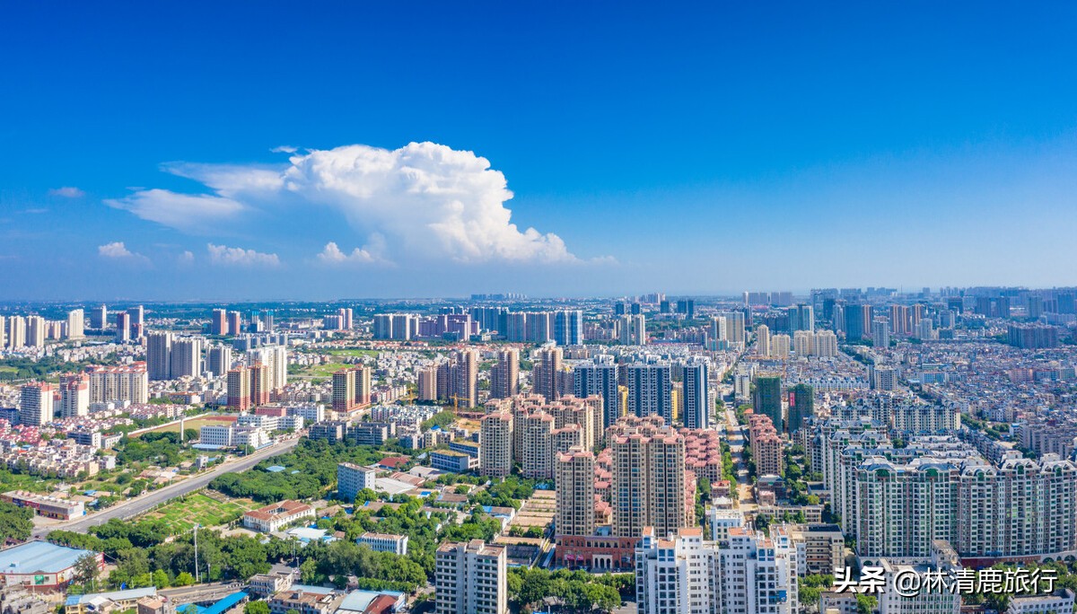 中国6个养老冷门小城，冬不冷夏不热，夏天康养避暑相当舒服