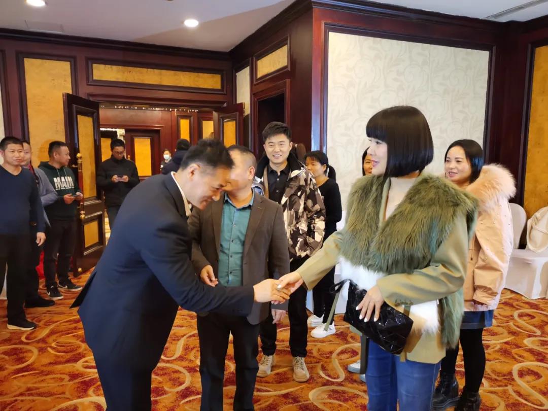 相约北京，热烈庆祝固硕宝续约代言人-著名歌星陈红