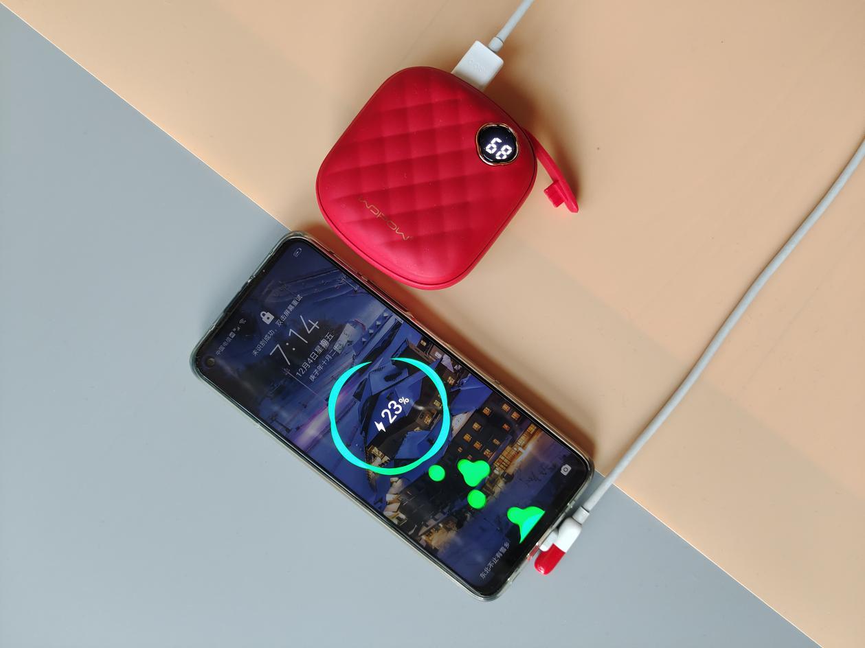 沃品WH-07暖手充电宝，冬天玩手机妈妈再也不用担心我的手冷