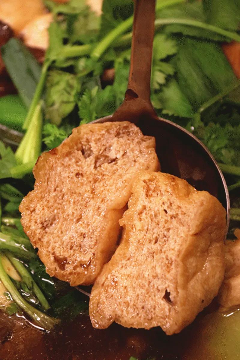 发哥与财叔关于牛杂煲的故事