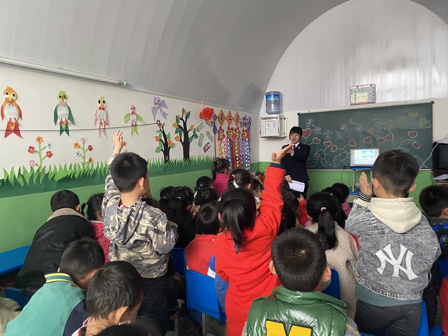 「未检动态」开学第一课 普法正当时——清涧县人民检察“我为群众办实事”纪实