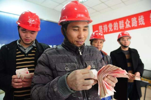 为什么银行喜欢帮企业代发工资，有什么门道吗