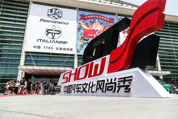 助力赛车电竞发展，Laedana首次亮相2021 GT show