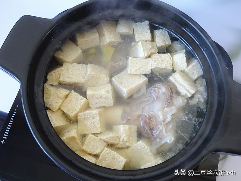 最喜歡這一鍋燉，用這幾樣食材，鮮香味美，怎麼吃都不會胖