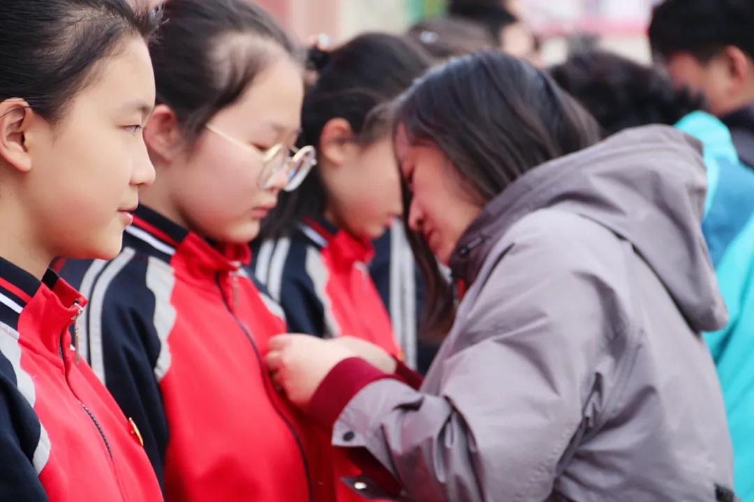 呼和浩特市第三十六中学举行庆祝建党一百周年(图9)