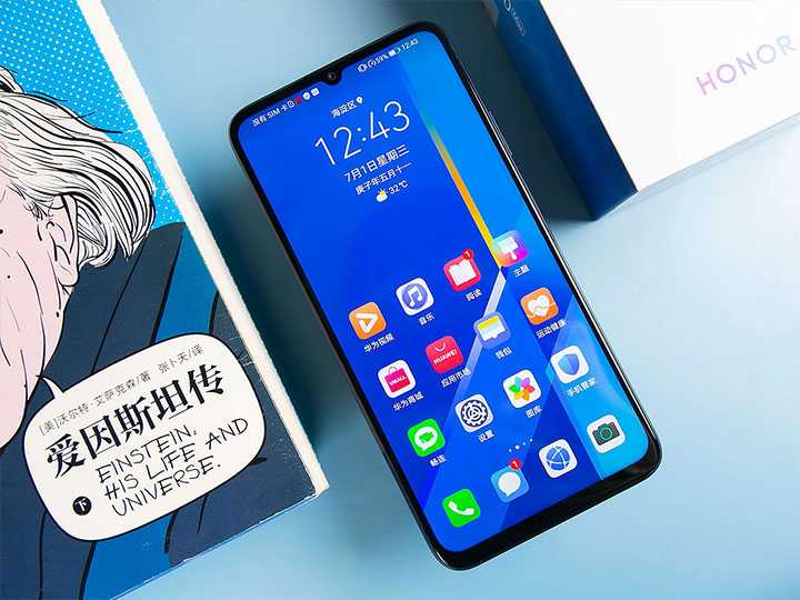 豪放5G大屏機王者歸來 榮耀X10Max全面評測