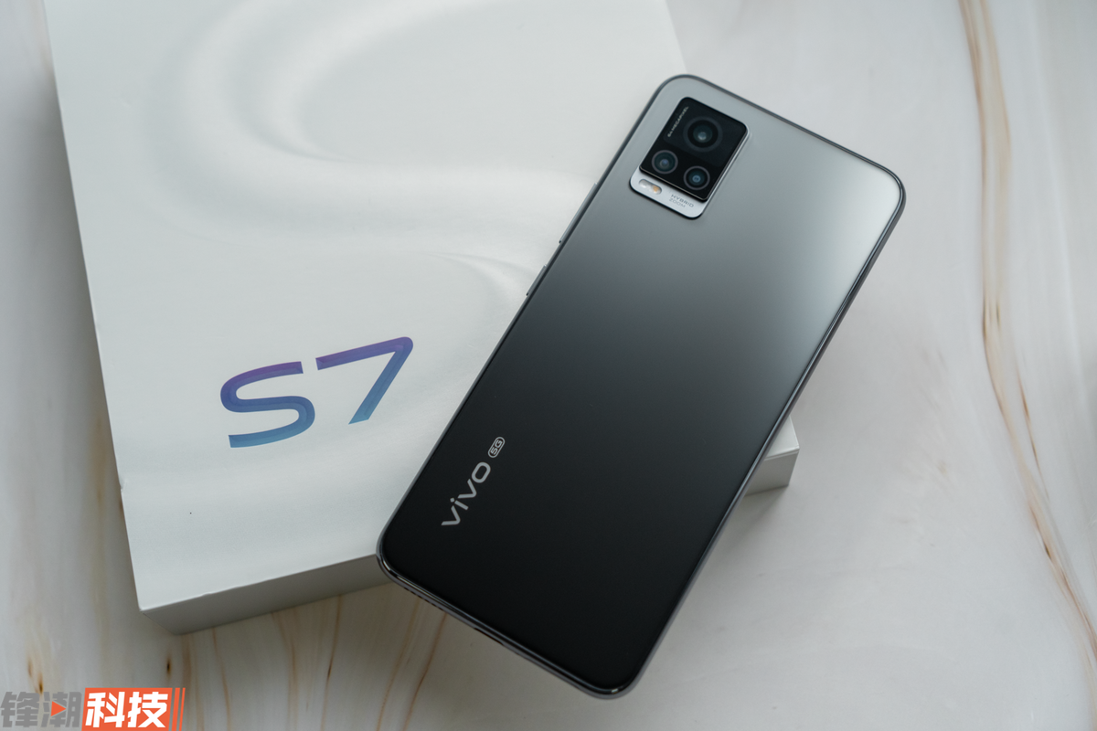 vivo S7 图赏：不张扬但整体实力非凡的纤薄自拍照旗舰级
