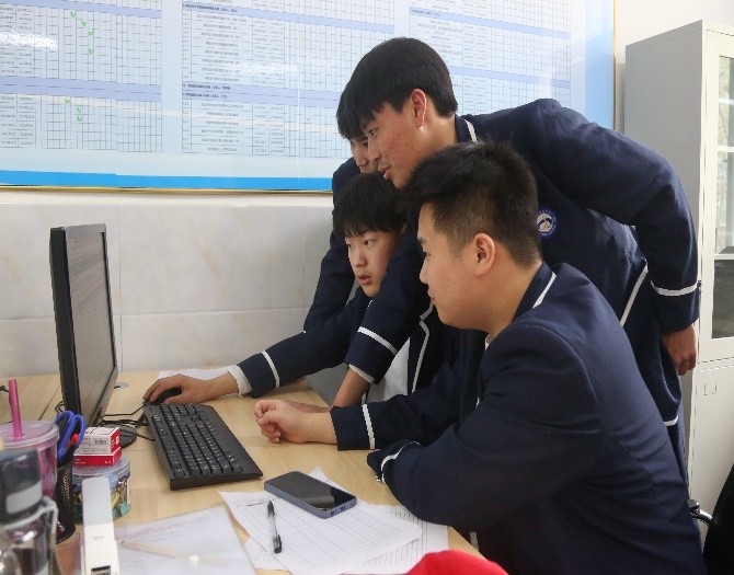 四川省电子商务学校成功举办首届校园电商文化周活动