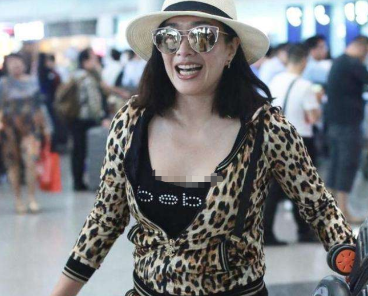 47岁钟丽缇为四胎备孕，身材发胖被嘲讽：女人生个孩子远比想象难