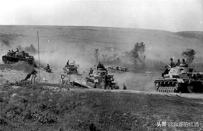 ������սʱ�ձ��͵¹��Ĳ�࣬��֪���ձ���ʵ���������