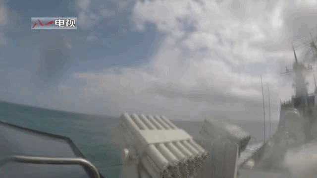 美国扬言对华不抱幻想，中国三大舰队出动，不