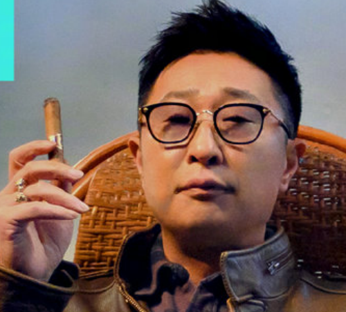 跟宋佳和袁咏仪搭档，王耀庆、李诚儒给他作配，陈赫的资源太好了