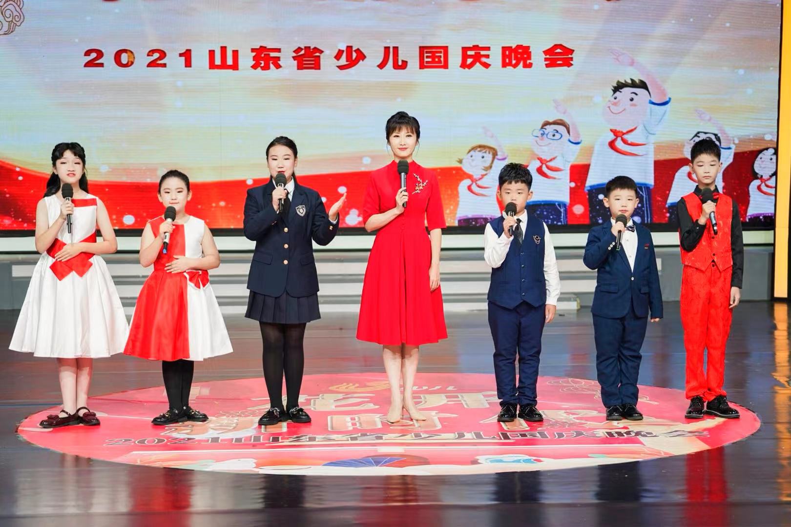 济南少儿国庆晚会照片直播/网络在线直播–山东影视制作中心-山东济南宣传片拍摄|广告片|微电影|视频|纪录片|动画拍摄制作【山东影视制作中心】