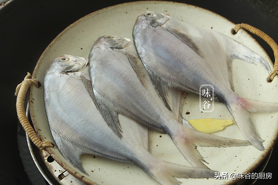 给孩子吃鱼，聪明妈妈都爱买此鱼，肉多刺少营养高，贵点也值得​