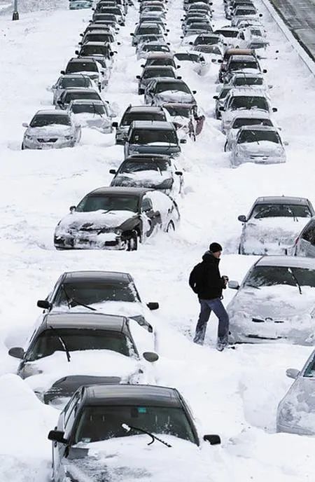 德州雪灾冻死人、电价飙升200倍，为何没出现八