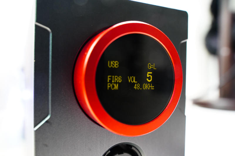 范娱乐化下的桌面新宠：乂度XA-10开箱体验