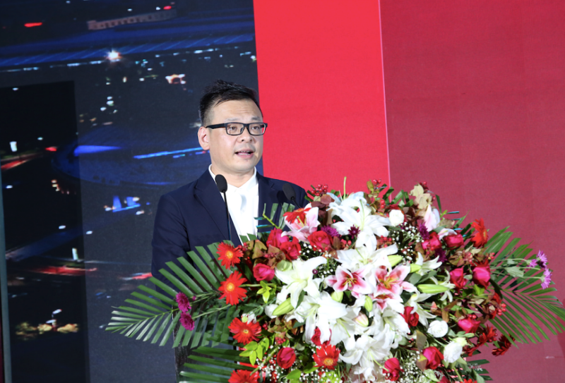 ����ȫ��λ����8K��̬�������ս��ת�ͳ�����ʱ���ƾ���