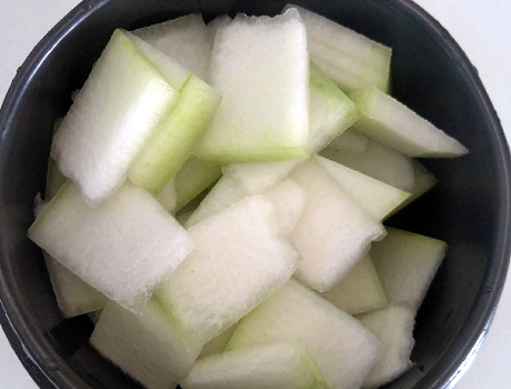 图片[4]-冬瓜丸子汤的做法 有荤有素营养搭配 还好喝-起舞食谱网