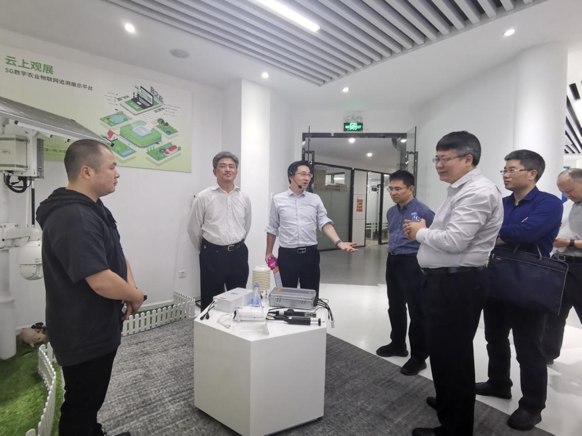 閩深交流 共謀發(fā)展——福建政協(xié)領(lǐng)導阮詩(shī)瑋一行蒞臨優(yōu)特普調研考察