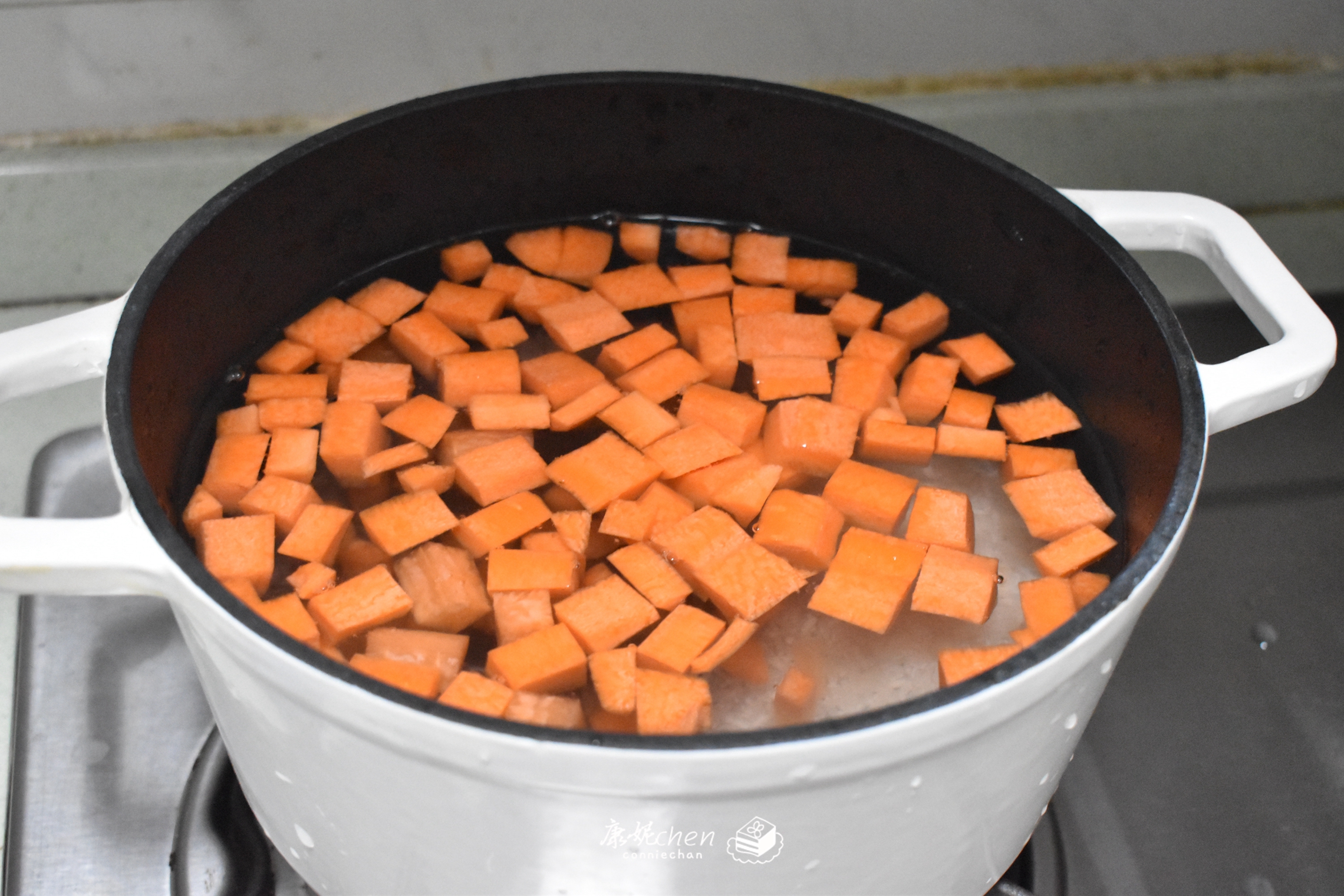 這粥食材普通做法簡單，鮮美香濃，味道棒營養多，尤其適合孩子